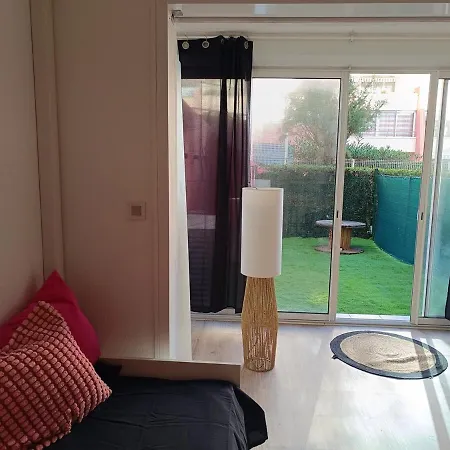 Beautiful With Direct Access *